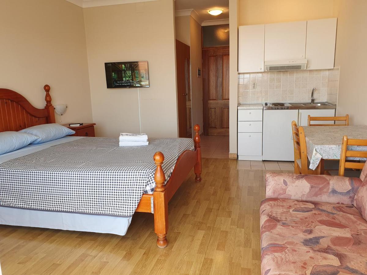 Villa Emilly Biograd Na Moru Setaliste Kneza Branimira 44 Exterior photo